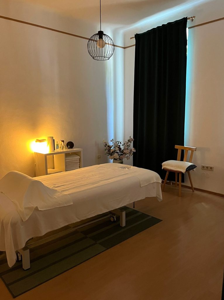 Ginkgo-Massagezimmer im Gingko-Massagestudio